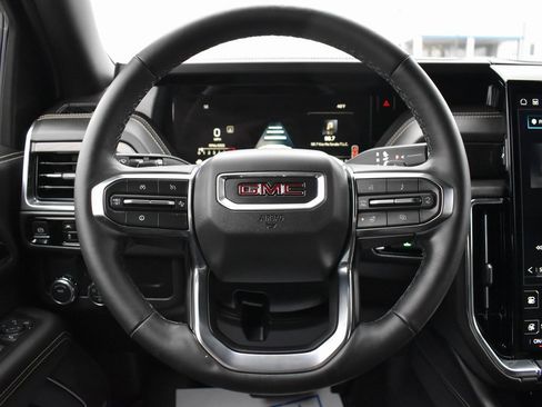 Certified 2025 GMC Yukon Elevation image 21