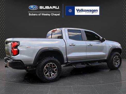 Used 2024 Chevrolet Colorado ZR2 w/ ZR2 Convenience Package III AWD/4WD image 9