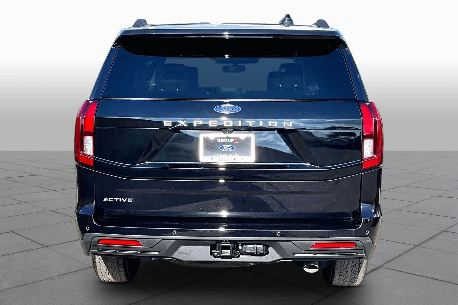 Certified 2026 Ford Expedition Active RWD image 5