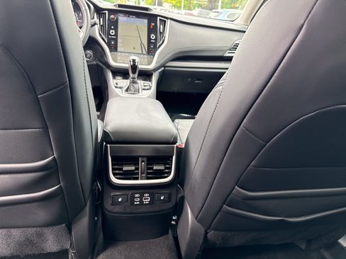 Certified 2024 Subaru Outback Touring XT AWD/4WD image 31