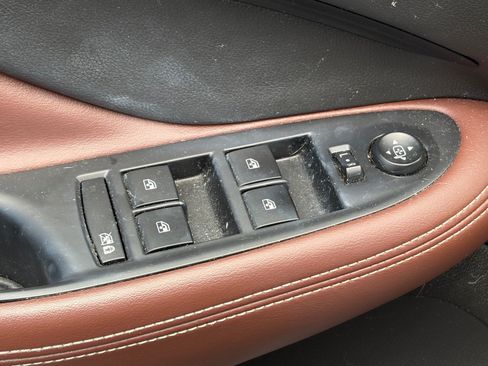 Used 2017 Buick Envision Essence FWD image 6