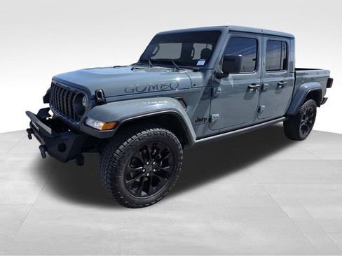 Used 2024 Jeep Gladiator Sport image 5