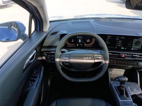 New 2026 Kia Sportage EX w/ EX Panorama Roof Package image 20