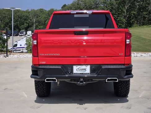 Used 2021 Chevrolet Silverado 1500 LT Trail Boss w/ Convenience Package II AWD/4WD image 7
