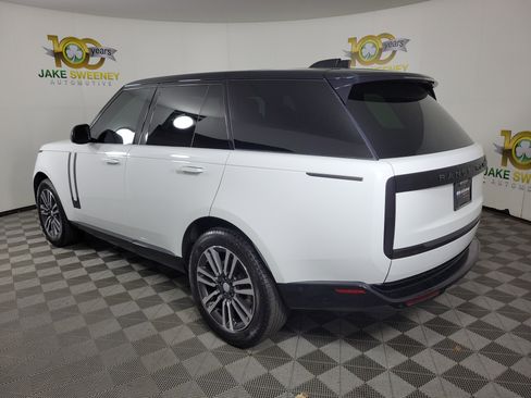 Used 2023 Land Rover Range Rover SE AWD/4WD image 5