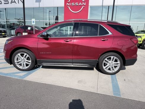 Used 2019 Chevrolet Equinox Premier AWD/4WD image 2