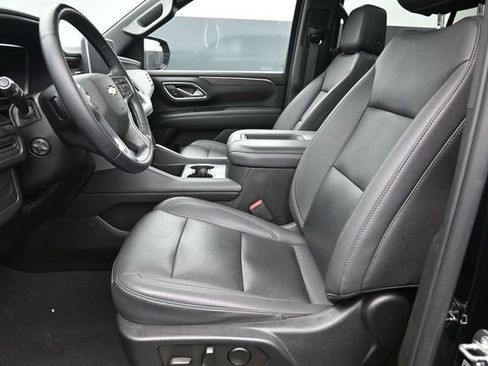 Used 2023 Chevrolet Tahoe LT w/ LT Signature Plus Package AWD/4WD image 13