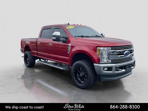 Used 2019 Ford F250 Lariat w/ Chrome Package image 1