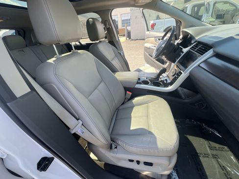 Used 2013 Ford Edge Limited FWD image 34
