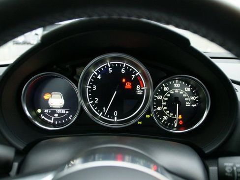 Used 2024 MAZDA MX-5 Miata Grand Touring w/ Weather Package image 17