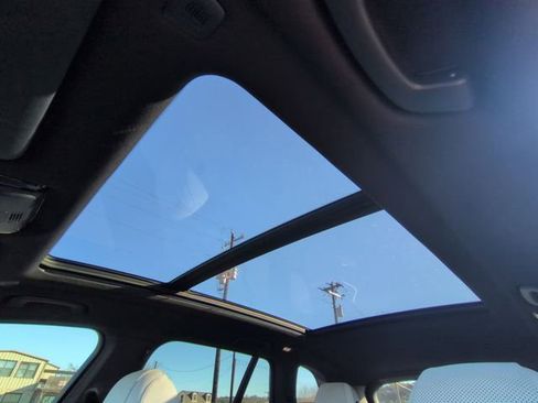 Used 2024 BMW X5 xDrive50e w/ Premium Package image 17