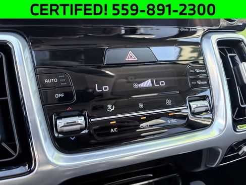 Certified 2023 Kia Sorento SX FWD image 18