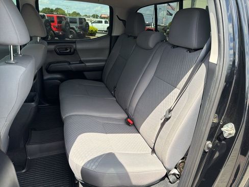 Used 2020 Toyota Tacoma SR w/ SR Convenience Package RWD image 22
