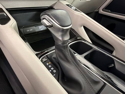 Used 2020 Kia Telluride S FWD image 32