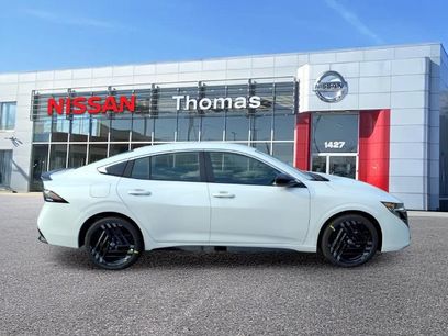 New 2027 Nissan Sentra SR w/ Floor Mat Package