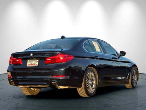 Used 2017 BMW 530i image 4