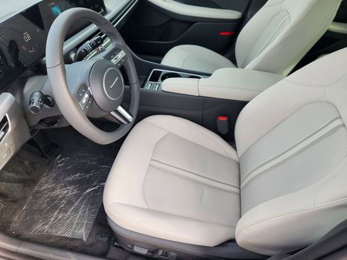 New 2026 Hyundai Sonata SEL FWD image 8