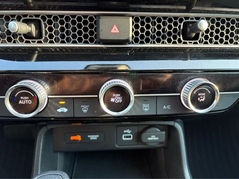 Used 2023 Honda Civic LX image 23