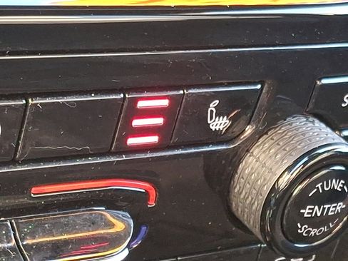 Certified 2024 Jeep Grand Cherokee Altitude image 23