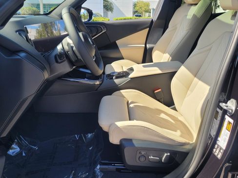 New 2025 BMW X3 xDrive30i w/ Convenience Package image 10