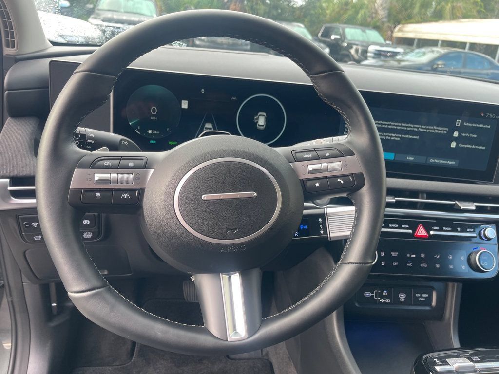 Used 2026 Hyundai Tucson Limited AWD/4WD image 15