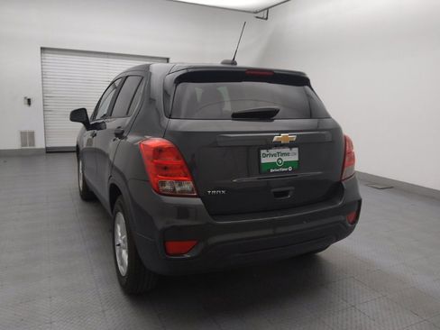 Used 2020 Chevrolet Trax LS w/ Tint and Cruise Package FWD image 6