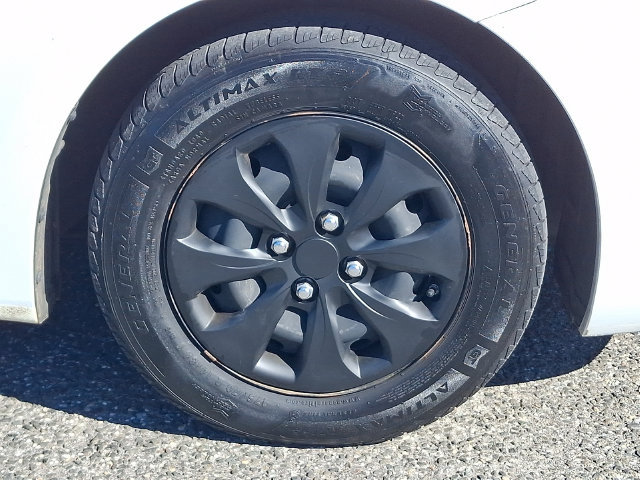 Used 2017 Hyundai Accent SE FWD image 23