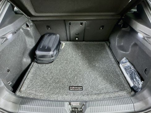 Used 2023 Volkswagen ID.4 S image 28