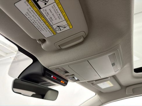 Used 2025 MAZDA CX-30 2.5 Turbo w/ Premium Package image 31