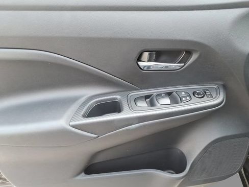Certified 2025 Nissan Versa SV FWD image 22