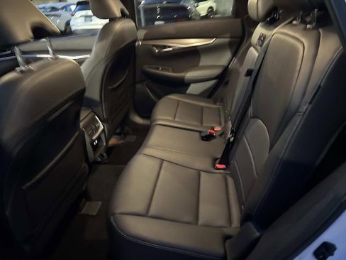 Certified 2025 INFINITI QX50 Pure image 10