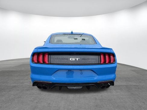 Used 2022 Ford Mustang GT Premium w/ Equipment Group 401A RWD image 5