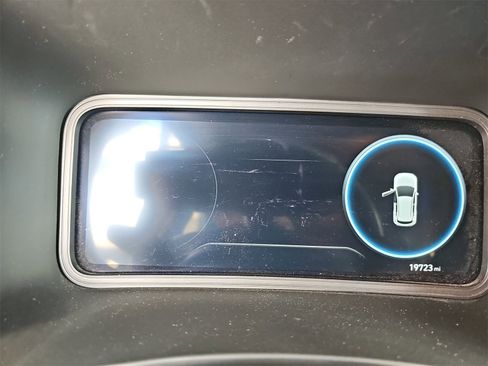 Certified 2023 Hyundai Kona Limited w/ Cargo Package image 8