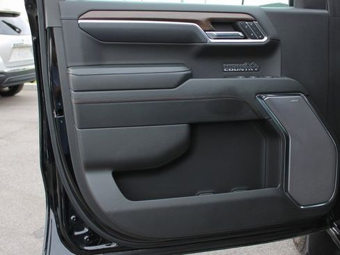 Used 2023 Chevrolet Silverado 1500 High Country w/ Max Trailering Package image 10