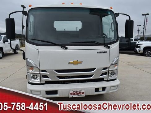 New 2025 Chevrolet Low Cab Forward image 3