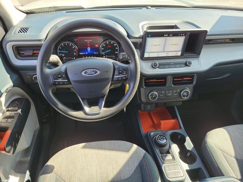 Certified 2022 Ford Maverick XLT w/ Equipment Group 300A Standard image 4