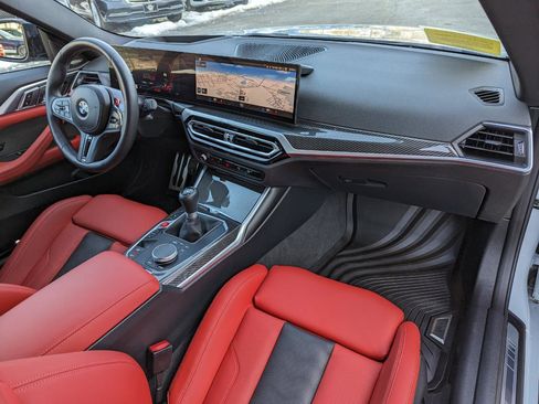 Used 2024 BMW M4 Coupe w/ Executive Package image 38