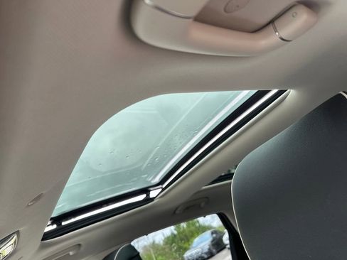 Used 2023 Genesis GV80 2.5T w/ Prestige Package image 28