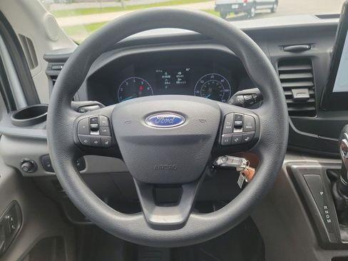 New 2025 Ford Transit 250 148 Medium Roof image 15