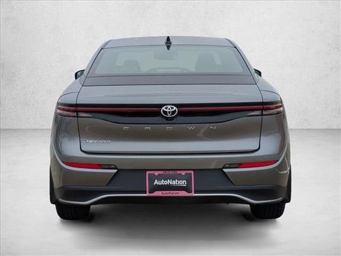 New 2026 Toyota Crown XLE image 8