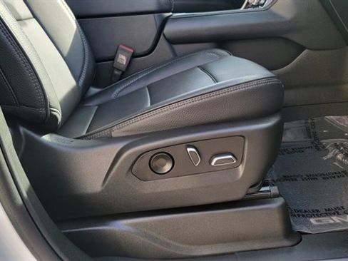 Used 2022 GMC Yukon XL Denali AWD/4WD image 53
