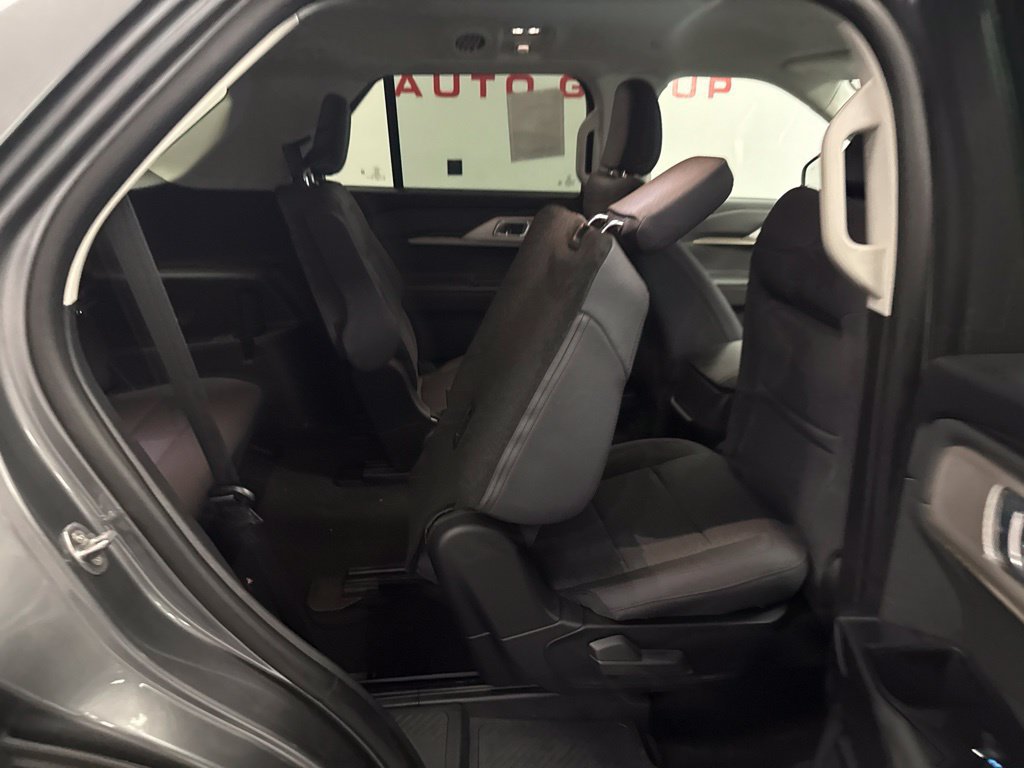 New 2026 Ford Explorer Active AWD/4WD image 39