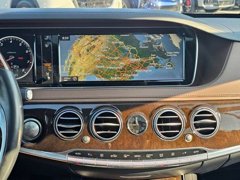 Certified 2016 Mercedes-Benz S 550 4MATIC Sedan w/ Premium Package image 37