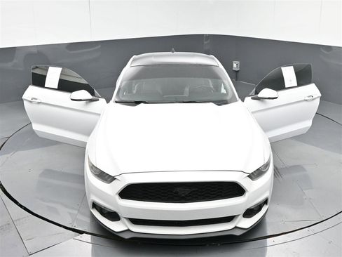 Used 2016 Ford Mustang Premium RWD image 35