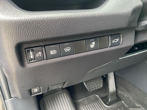 Used 2025 Toyota RAV4 XLE w/ Convenience Package AWD/4WD image 24