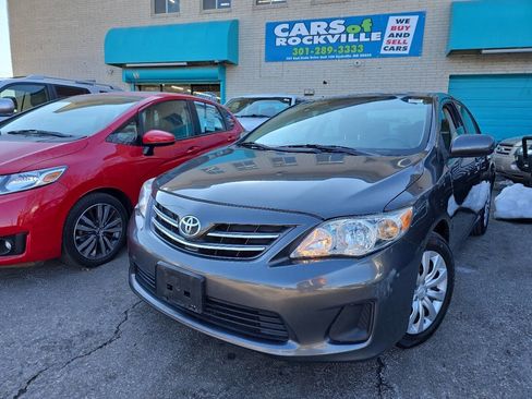 Used 2013 Toyota Corolla LE image 2