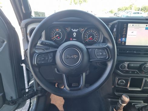Used 2024 Jeep Wrangler Sport AWD/4WD image 16