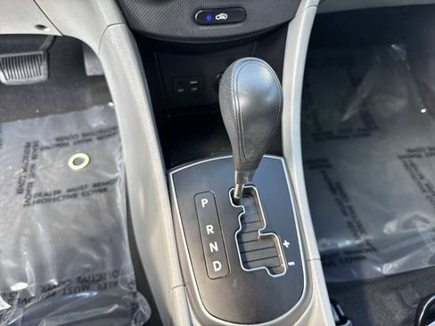 Used 2017 Hyundai Accent SE image 26