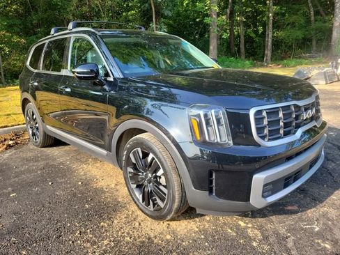 Used 2023 Kia Telluride SX FWD image 1