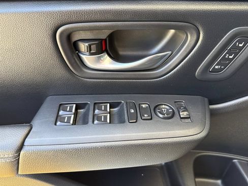 Certified 2024 Honda Pilot EX-L image 5